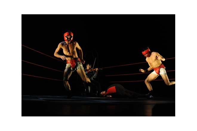 "Boxe Boxe" de Mourad Merzouki